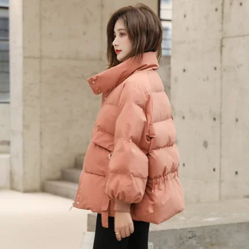 Зимнее пальто 2023 года, женская новая модная короткая пуховая хлопчатобумажная одежда Kpop, свободное утолщенное хлебное пальто