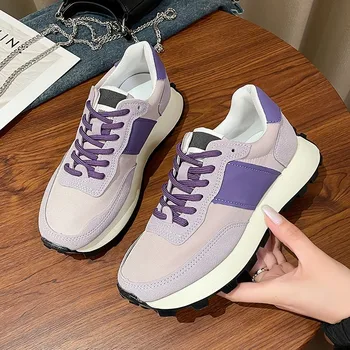 2023 Женская спортивная обувь, дышащая Повседневная спортивная обувь для бега, модная обувь на платформе, нескользящая Женская обувь фиолетового цвета на шнуровке